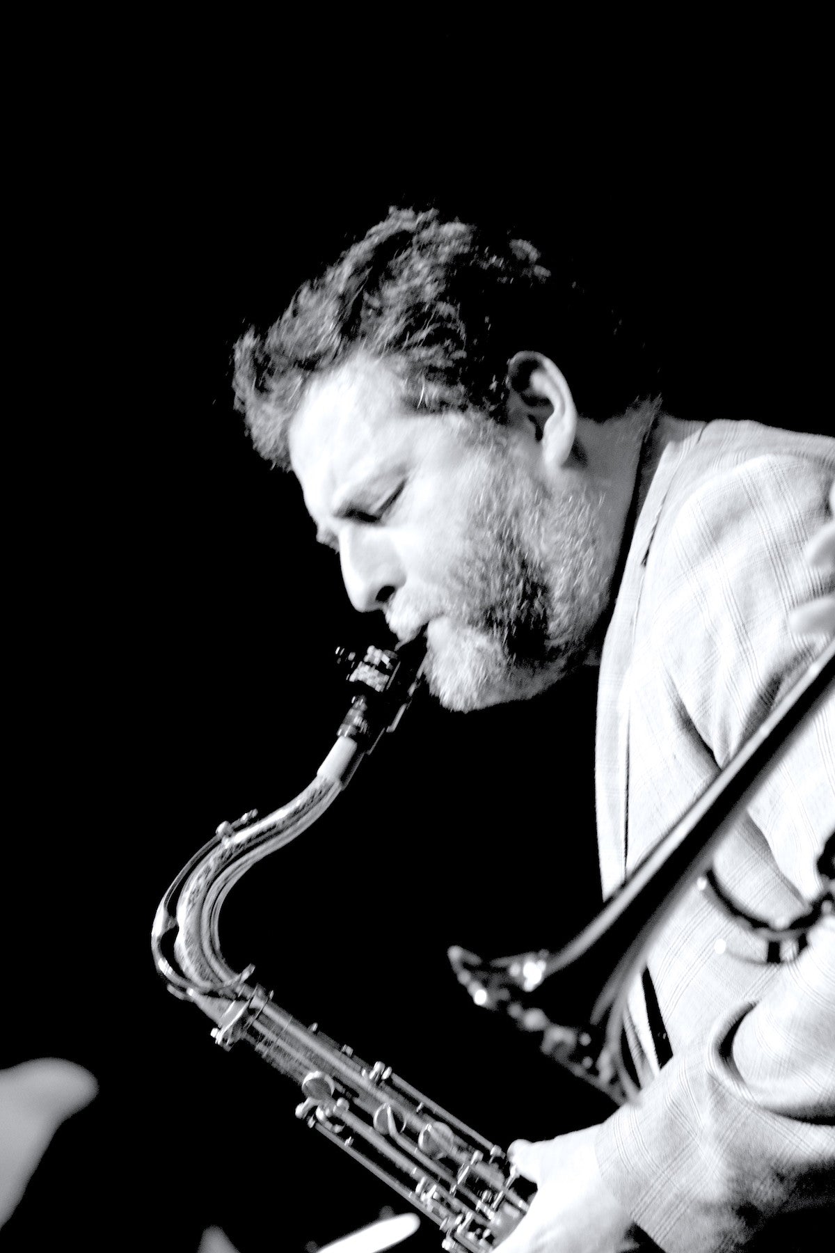 Elevate Your Saxophone Game: Personalized Lessons with Mirko Guerrini - 45 mins - On line